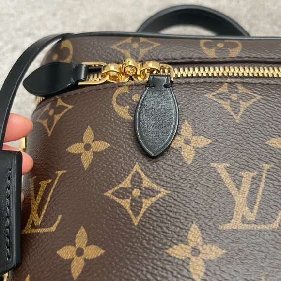 Louis Vuitton Vanity Pm - Picture 9 of 10